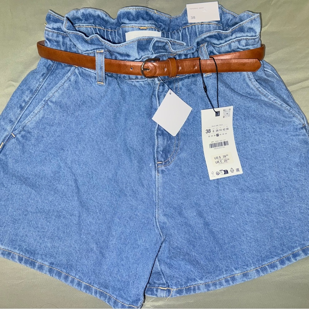 Zara Blue Denim Women's Shorts with Belt